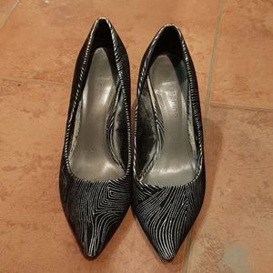 Ann Marino Black and Silver Pumps